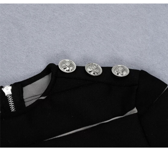 فستان اسود باندج مخطط