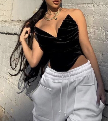 توب مخمل اسود