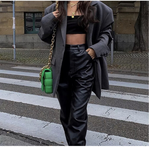 بنطلون جلد اسود هاي ويست