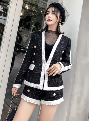 بدلة قطعتين شورت و جاكيت