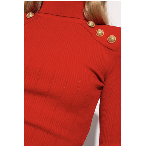 بلوزه لون احمر بقبه طويله