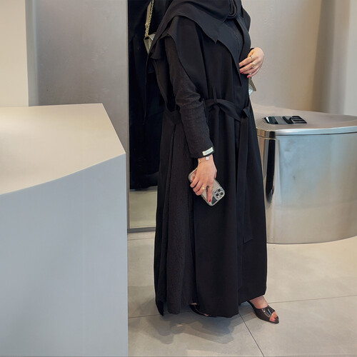 عباية تريكو مع كاريقان LA 37 اللون أسود