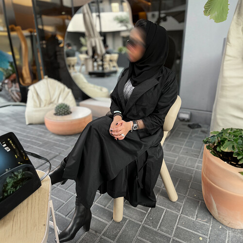 عباية بلوقر قوووت LA 20