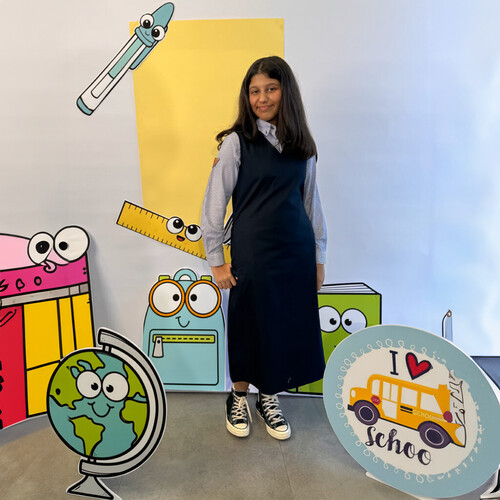 مريول لولى للمدرسة للمرحلة الثانوية كحلي