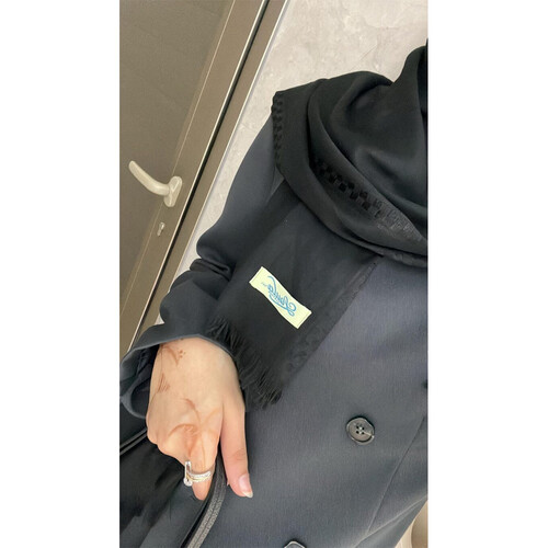 ملفع شال خفيف اسود