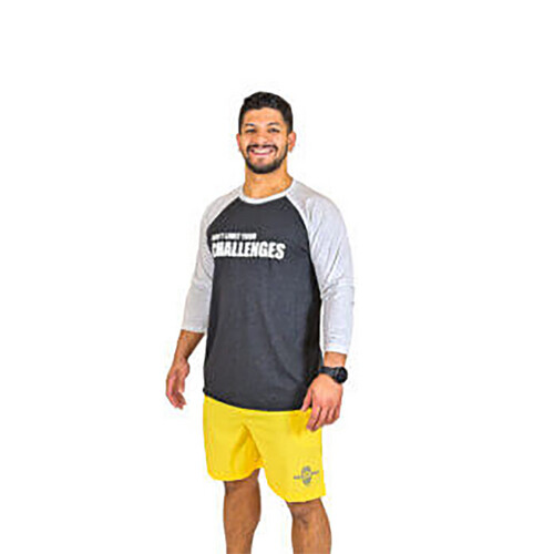 تي شيرت رياضي 3/4 لون اسود كم ابيض