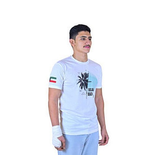 تي شيرت رياضي ابيض