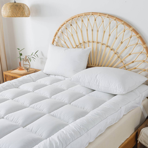 المخدة الفندقية 100% قطن طبيعي