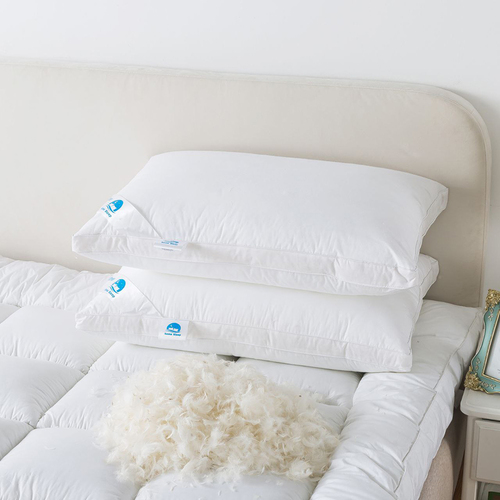 مخدة الريش الطبيعي