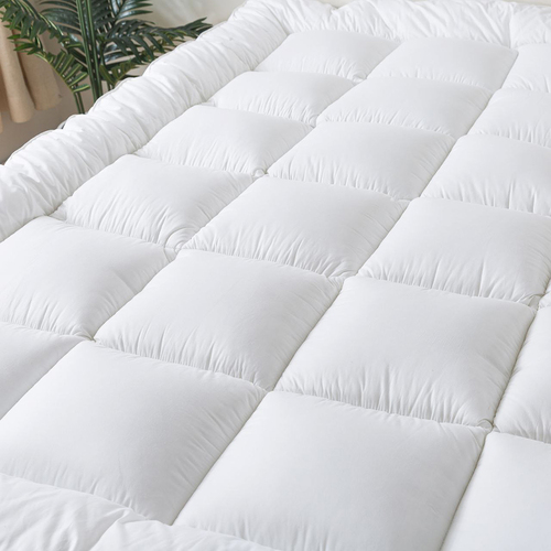 لباد سرير فندقي أبيض