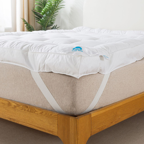 لباد سرير فندقي أبيض