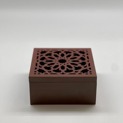 Box 690 sm
