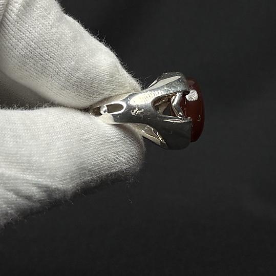 red aqate with silver