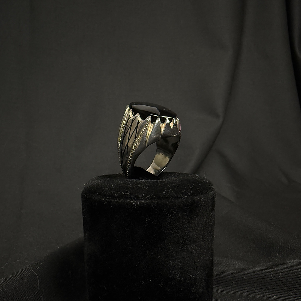 black aqate with silver
