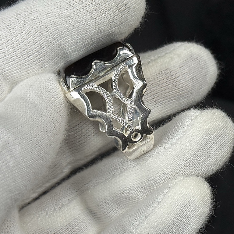 aqate with silver