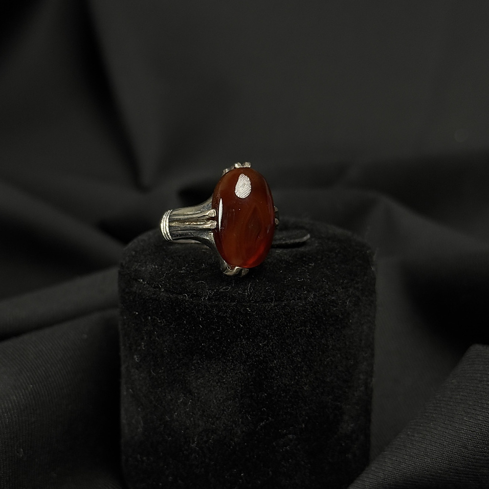 aqate with silver