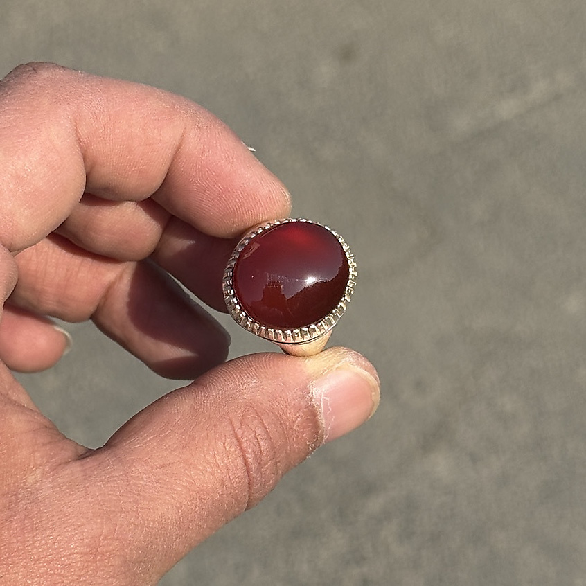 red aqat yaman & silver ring