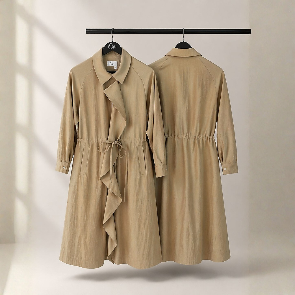 Blazer long with ruffles in front and waisted belt