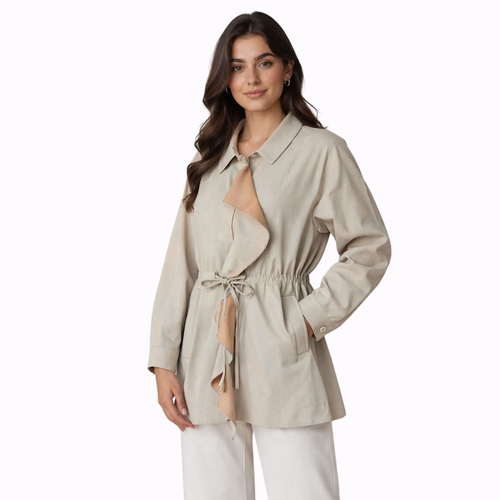 Blazer short withruffles in front and waisted belt