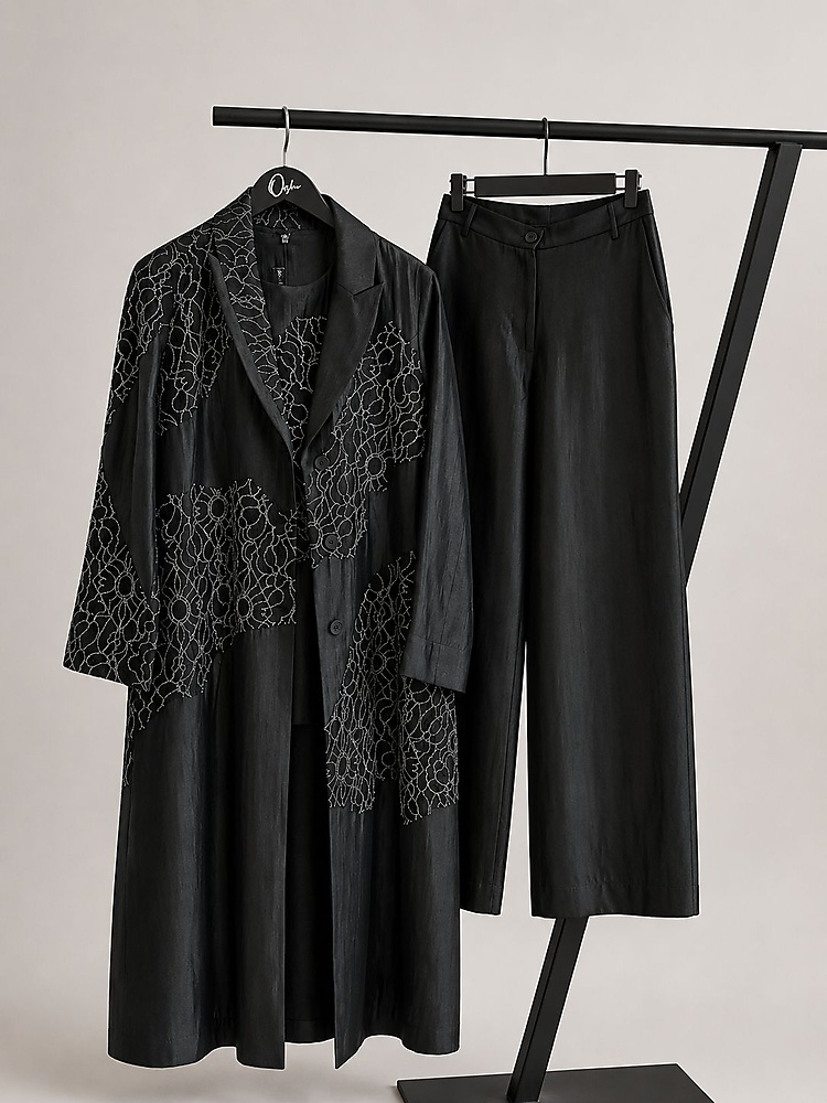 Elegant Silky Blazer Set With Inner And Pants