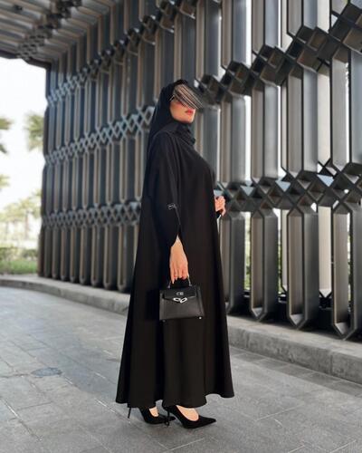Qatari Abaya