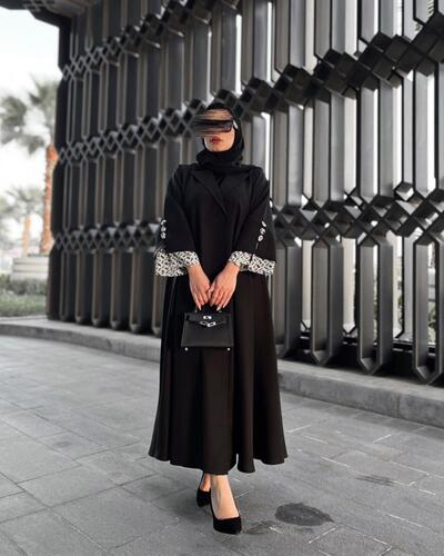 Black & White Abaya