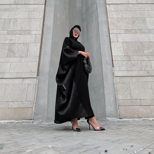 Black Crystal Abaya
