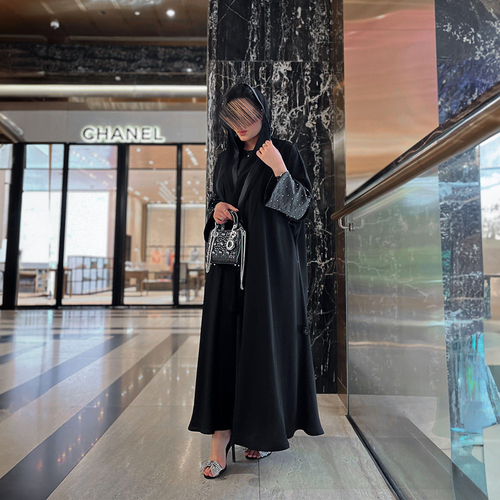 Diamond Abaya