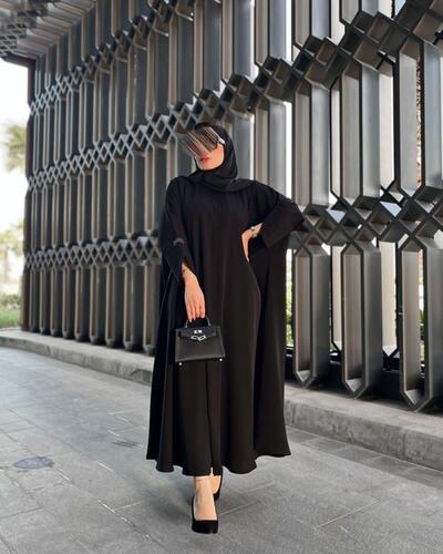 Qatari Abaya