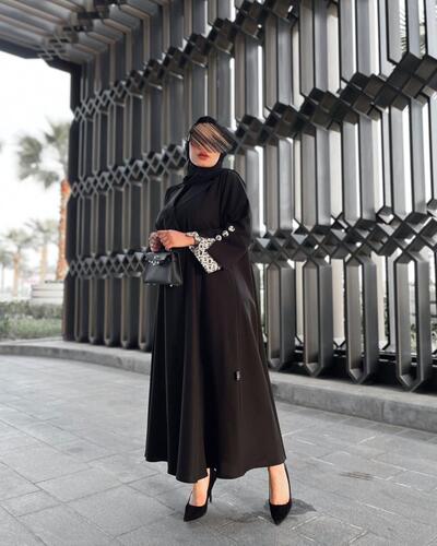 Black & White Abaya
