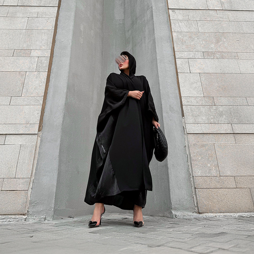 Black Crystal Abaya