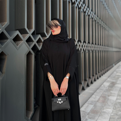 Qatari Abaya