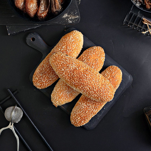 سامون بالسمسم