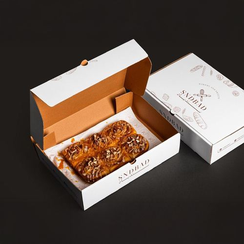 كعكة القرفة المكونة من ست قطع