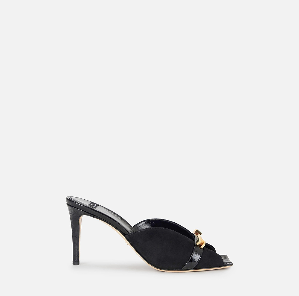 احذية نسائية