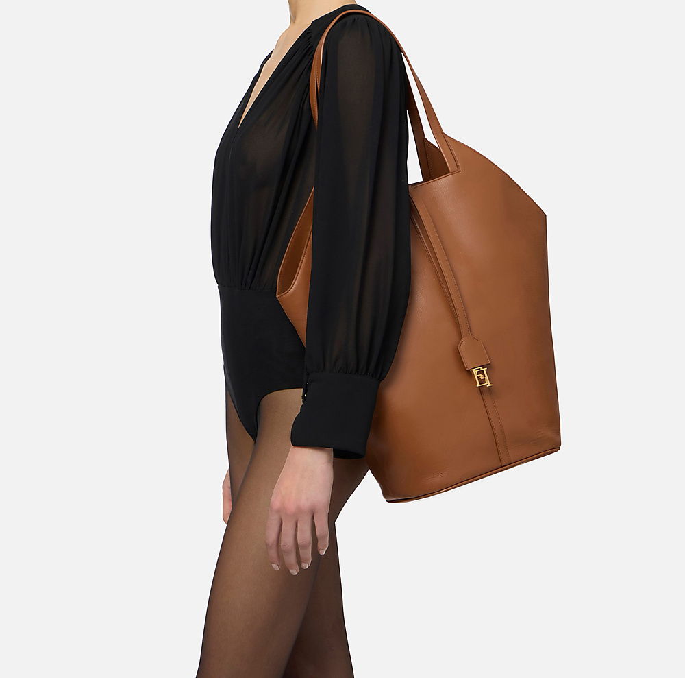 حقيبة نسائية