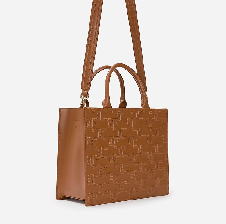 حقيبة نسائية