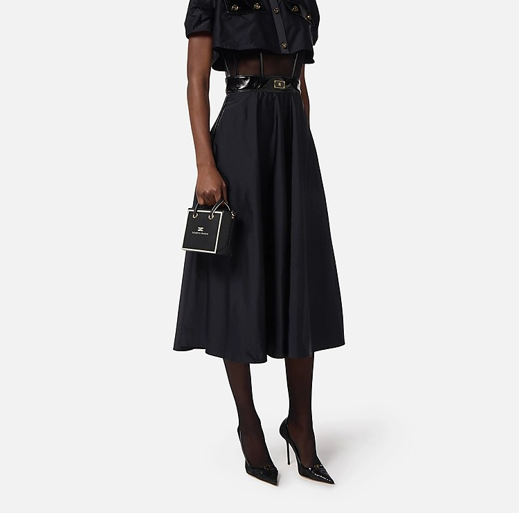 حقيبة نسائية