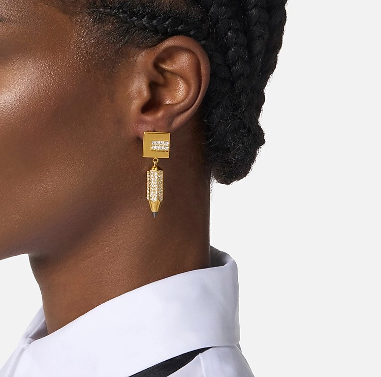 اقراط نسائيه