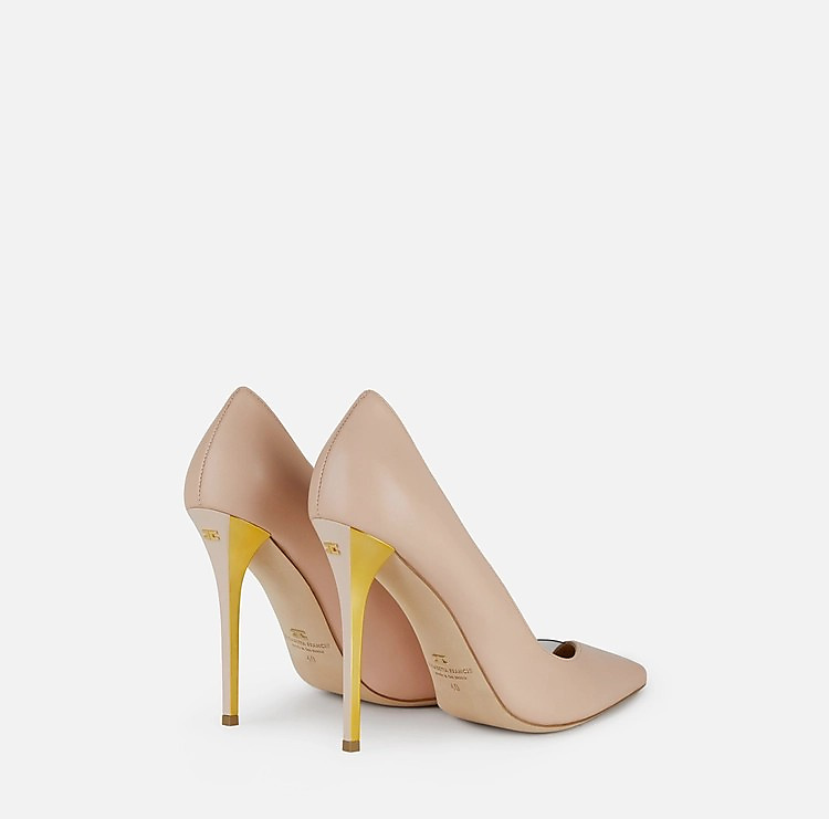 احذية نسائية