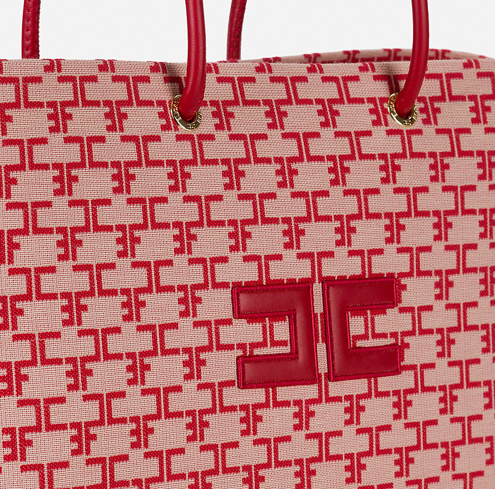 حقيبة نسائية