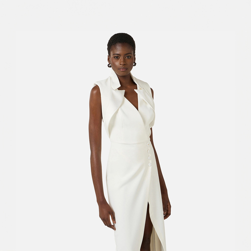 فستان نسائي