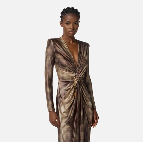 فستان نسائي