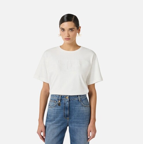 تي شيرت نسائي