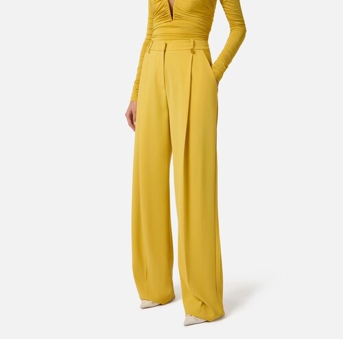 بنطلون نسائي