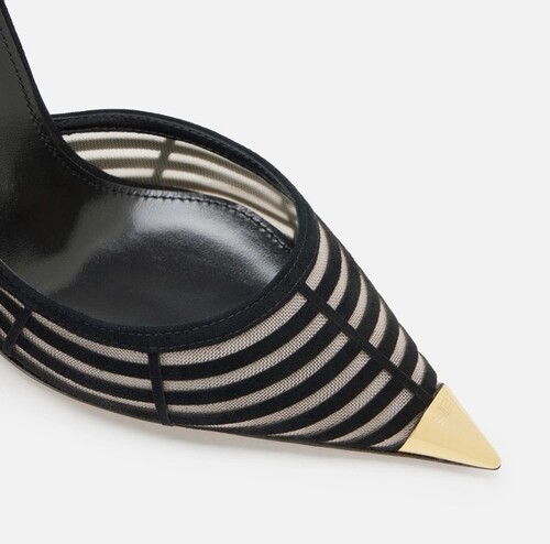 أحذية نسائية