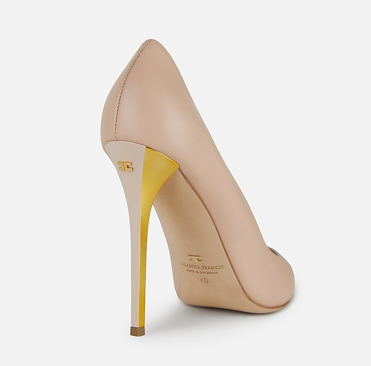 احذية نسائية