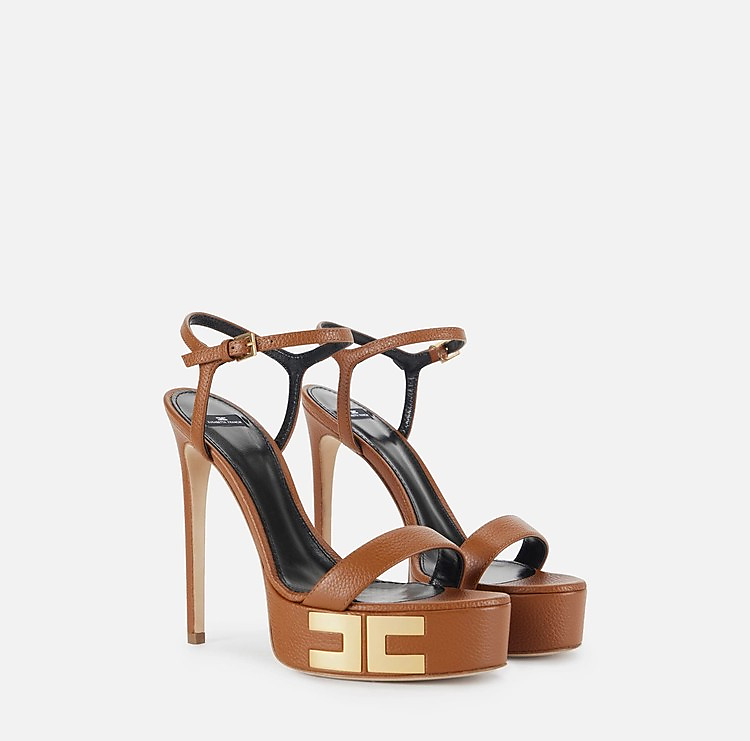 احذية نسائية