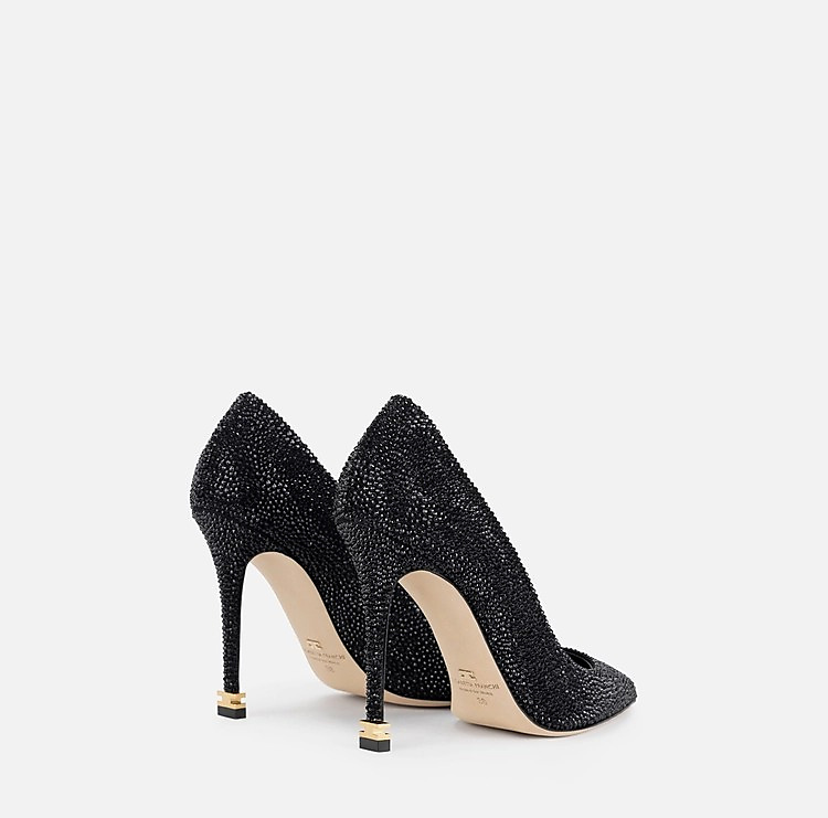 احذية نسائية