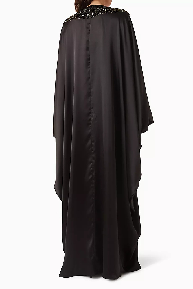 كيمونو نسائي